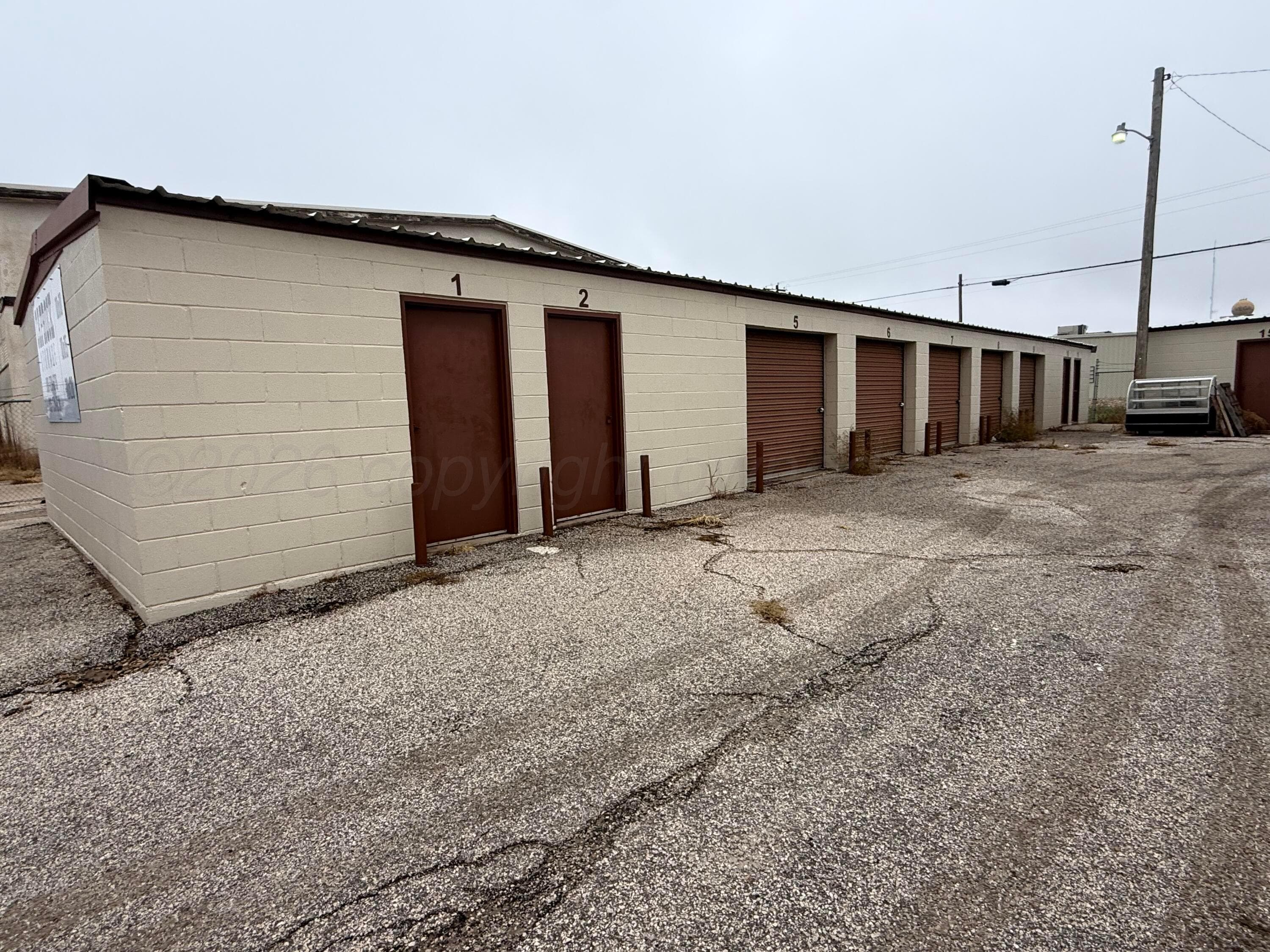 309 S Main Street, Vega, TX 79092, photo 3
