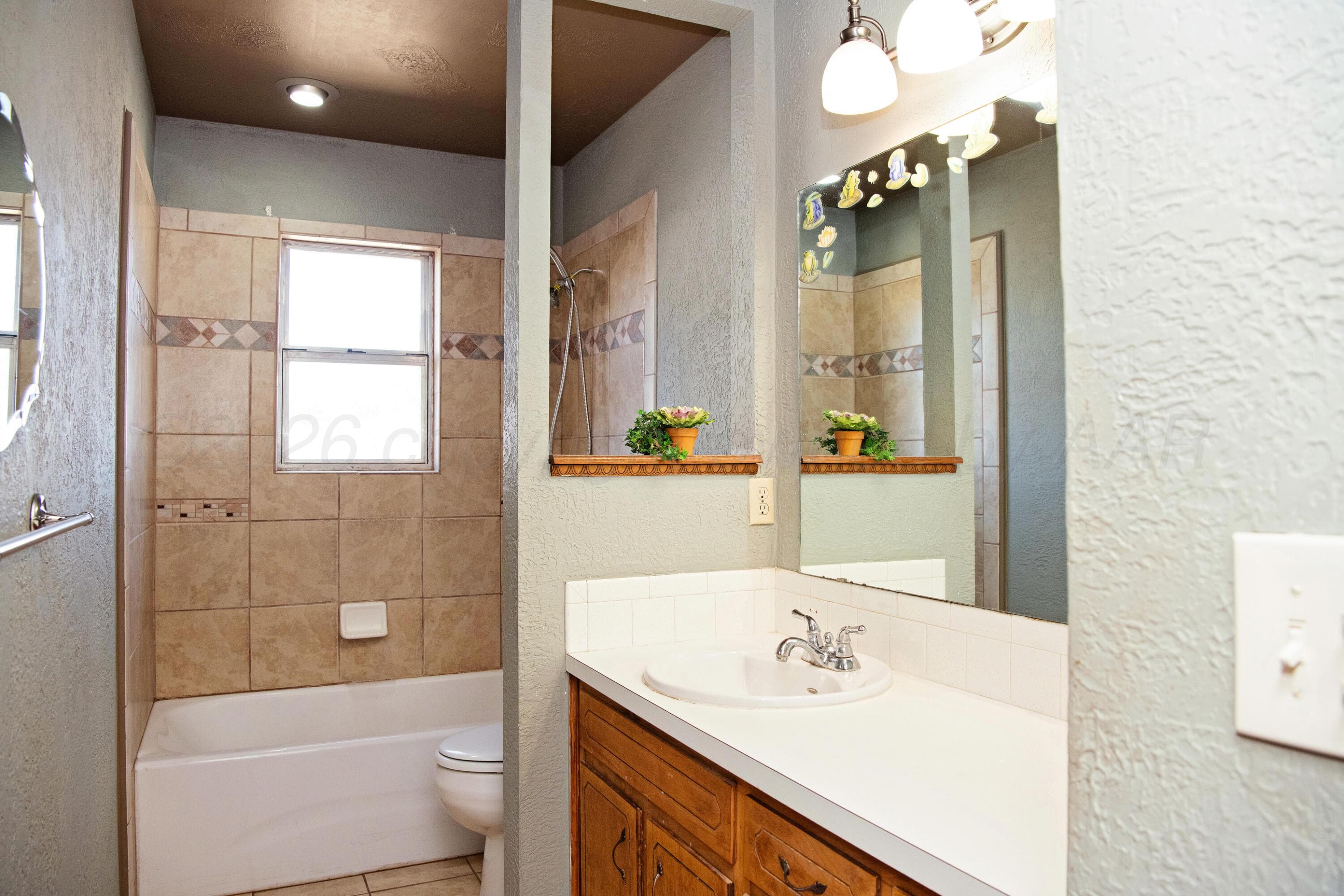 1507 N Irving Street, Hereford, TX 79045, photo 16