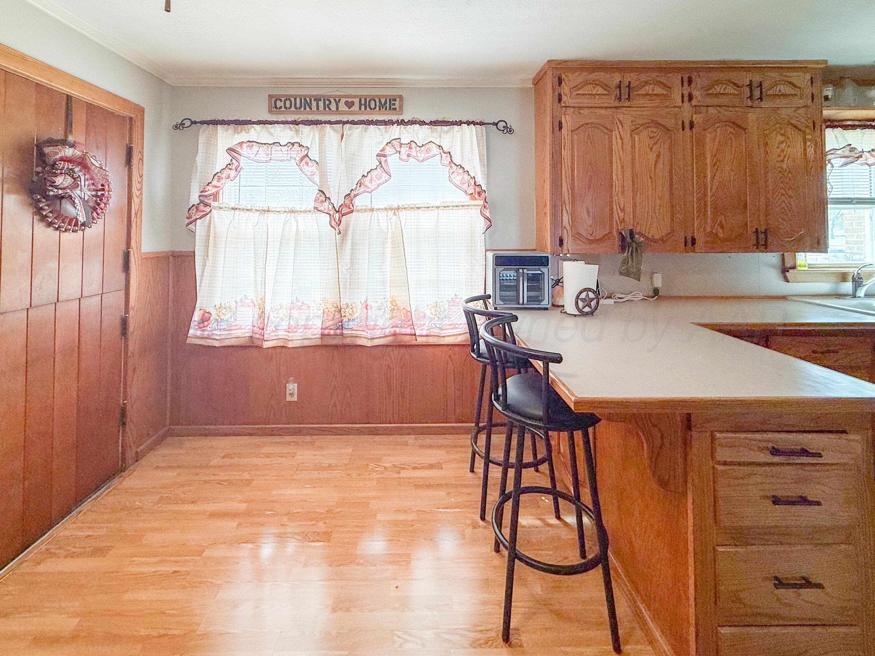 1615 N Russell Street, Pampa, TX 79065-4337, photo 12