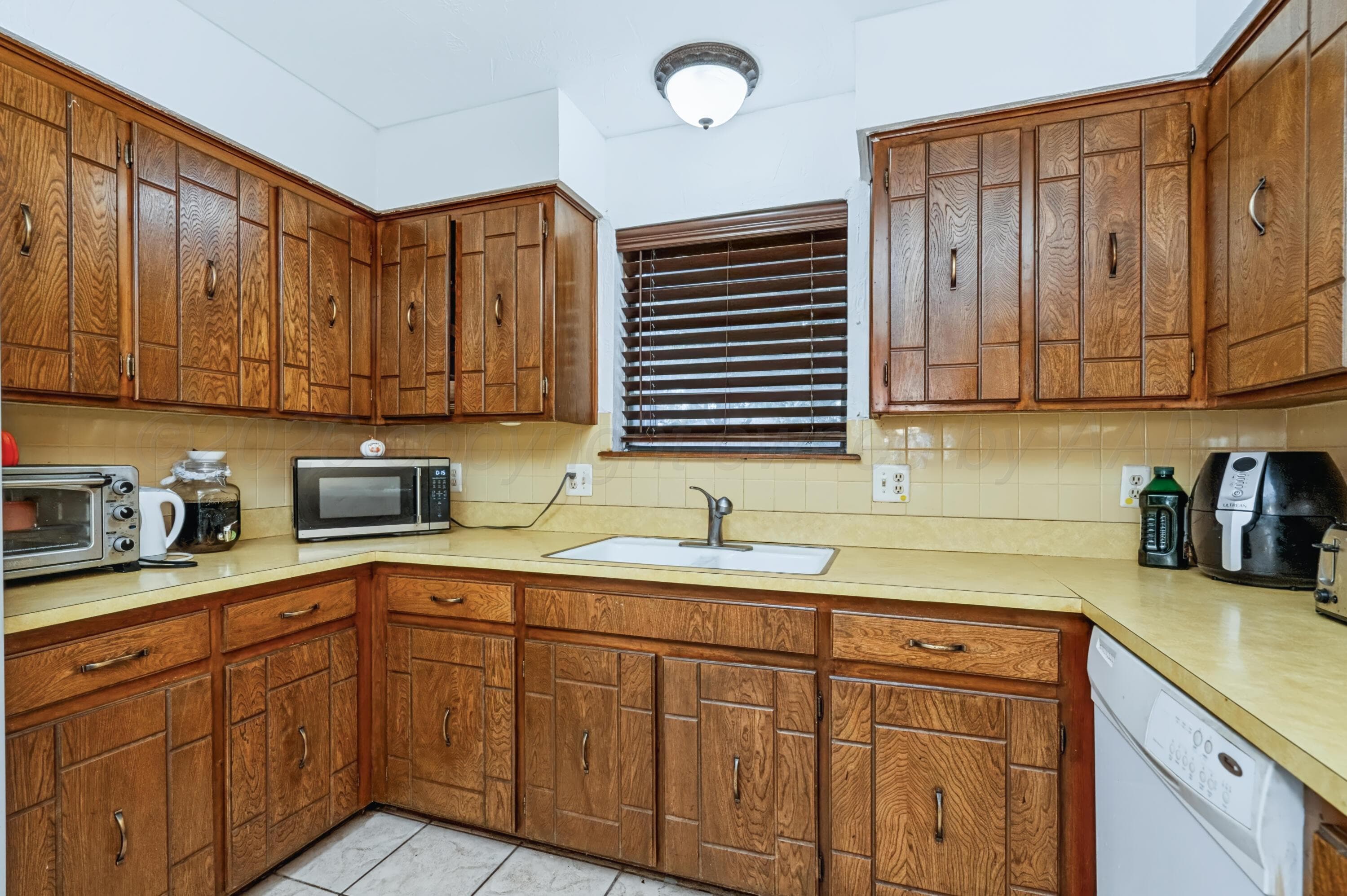6805 BLACKSMITH Lane, Amarillo, TX 79109, photo 11
