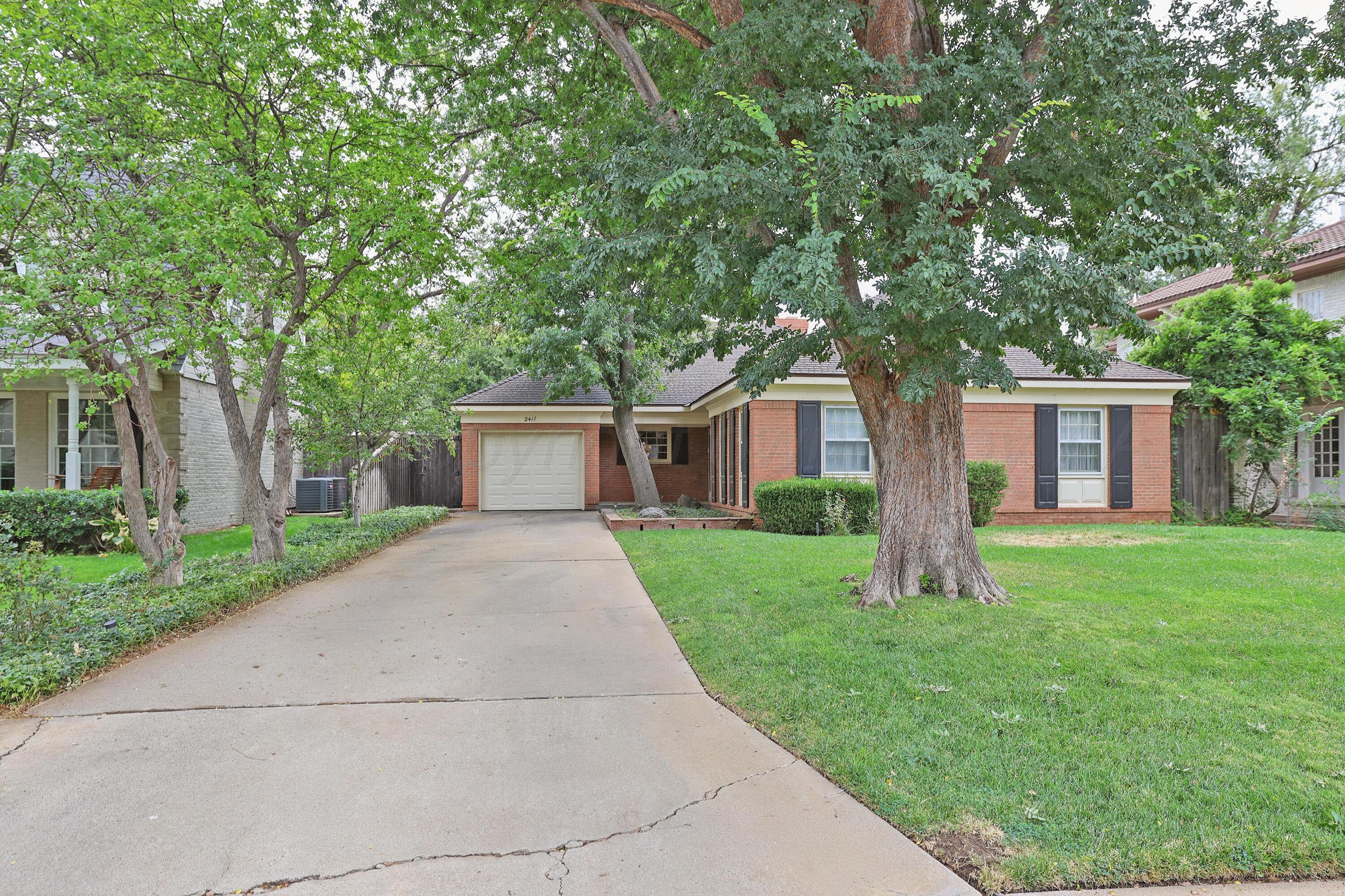 2417 S Hughes Street, Amarillo, TX 79109-2307